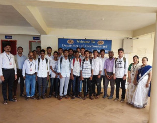 Lab Visit of FE STudents 2023-24