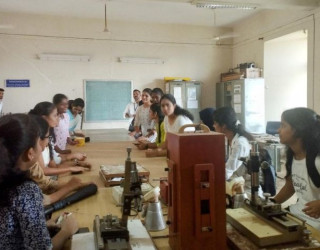 Lab Visit of FE STudents 2023-24